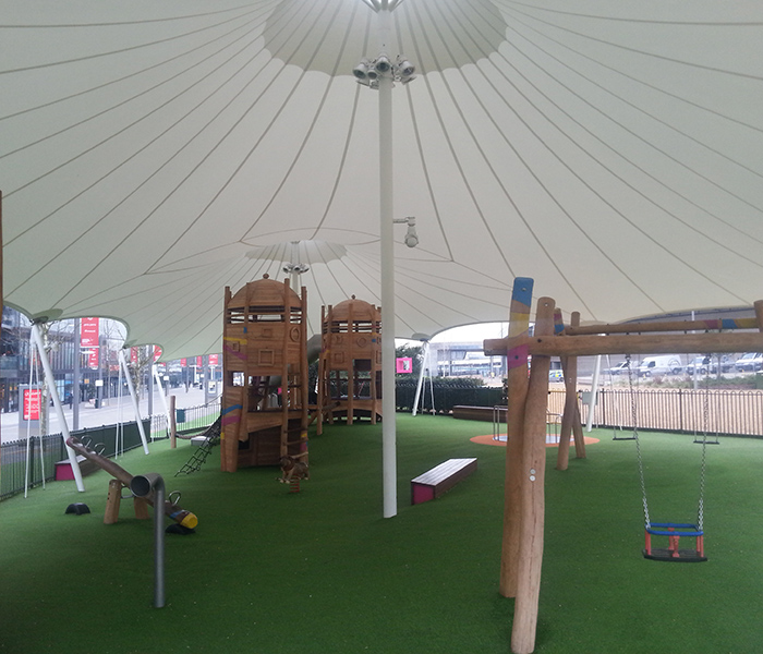 金融中心休閑區膜結構遮陽棚案例